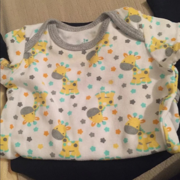 Newborn Boy Clothes - Picture 3 of 6